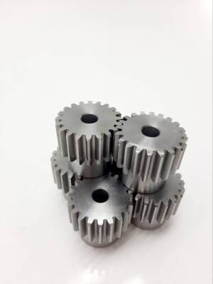 M1 Z20 Diş Pilot Delikli Düz Pinyon - 3